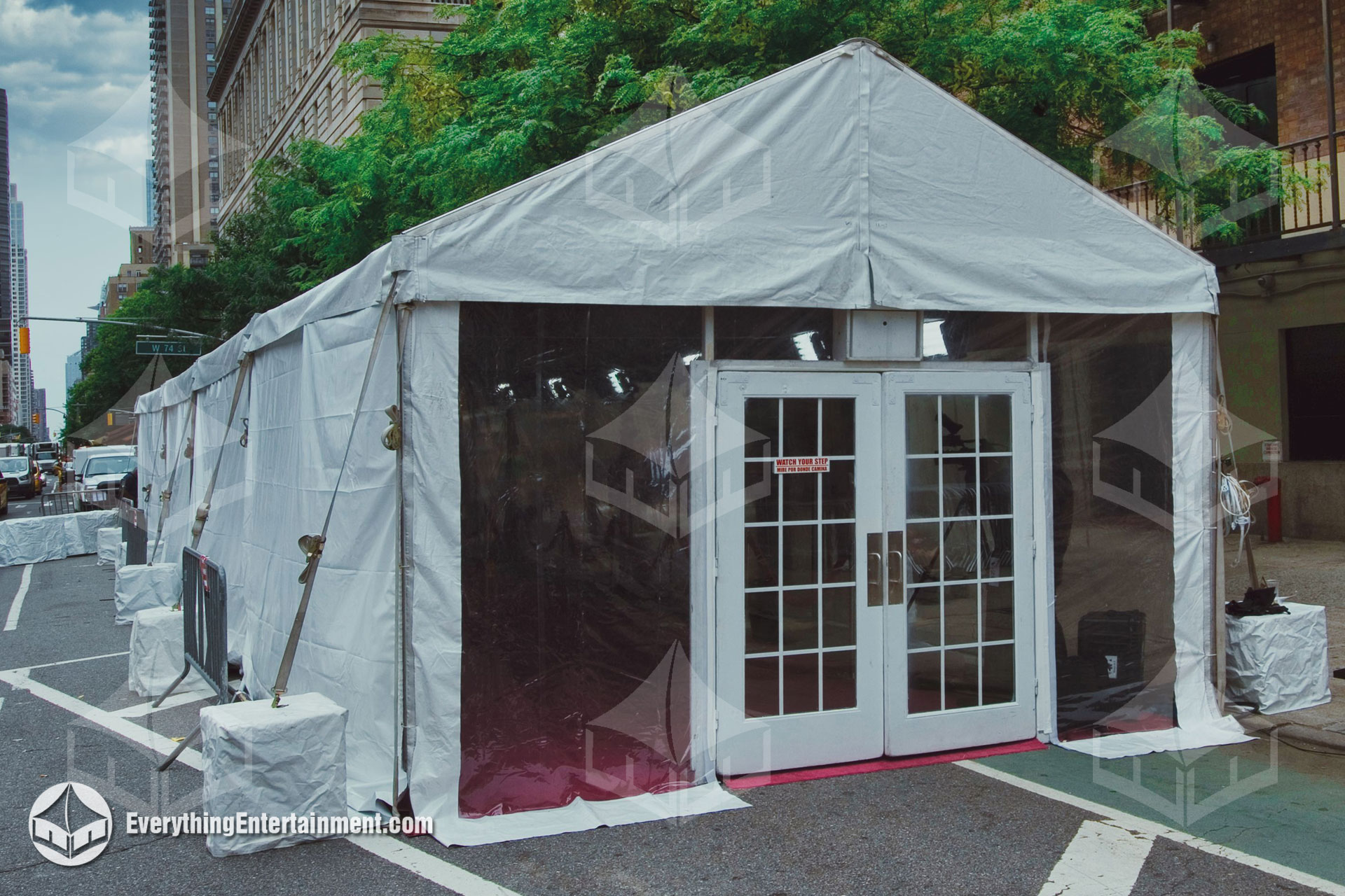  15′ Wide Frame Tents – versatile
